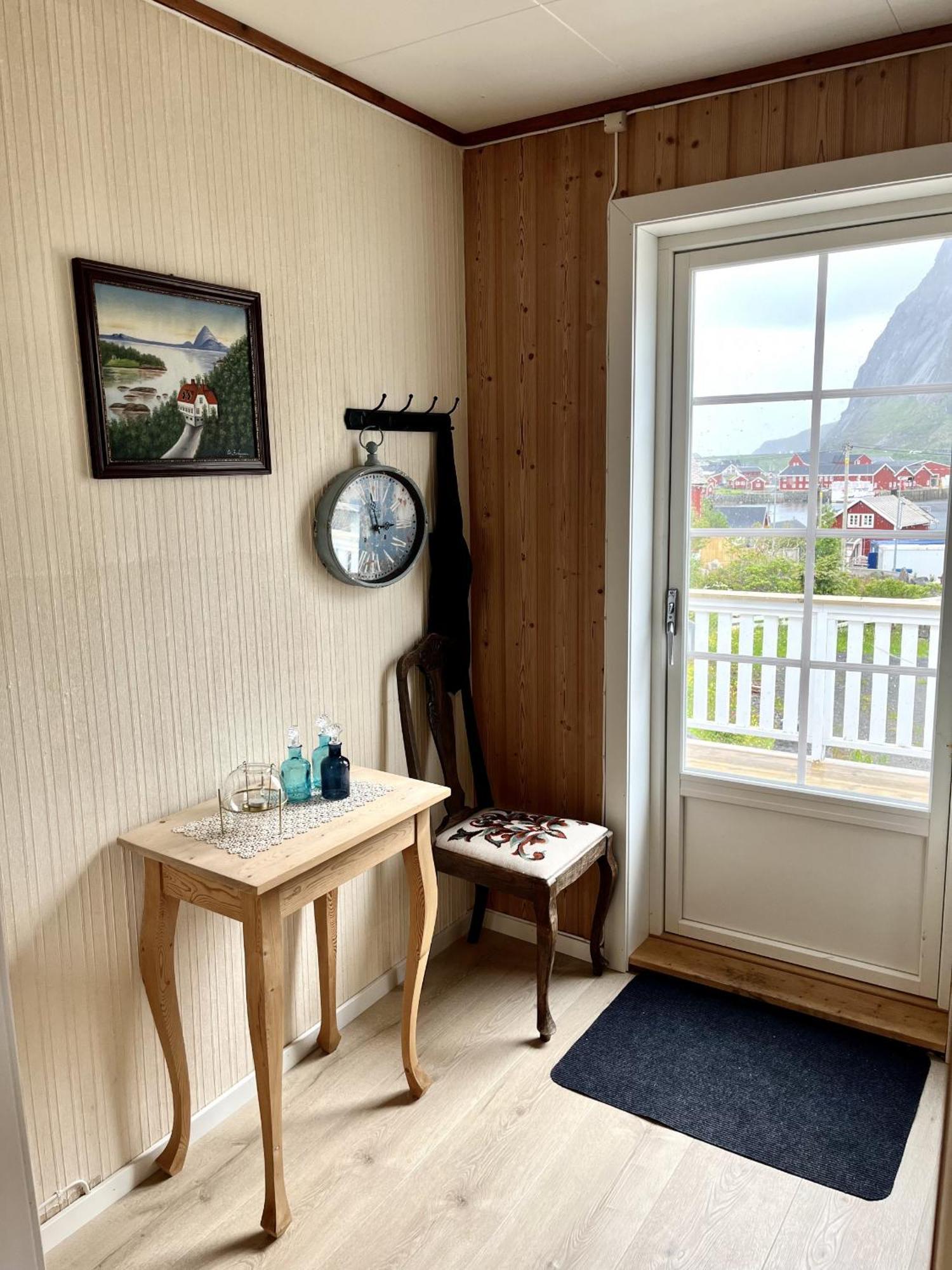Koselig Nyrestaurert Hus Med Flott Utsikt! Villa ไรเนอ ภายนอก รูปภาพ