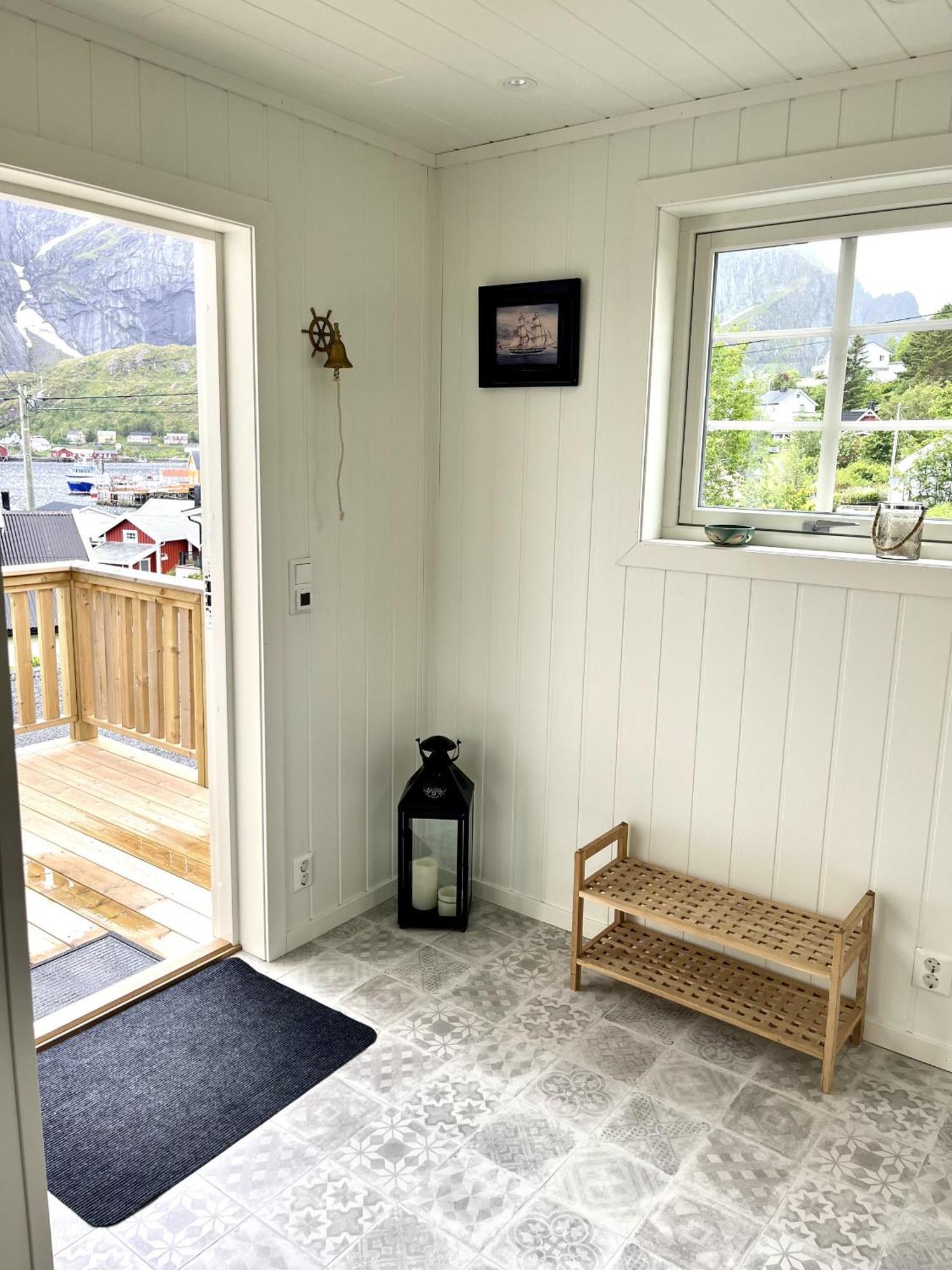 Koselig Nyrestaurert Hus Med Flott Utsikt! Villa ไรเนอ ภายนอก รูปภาพ
