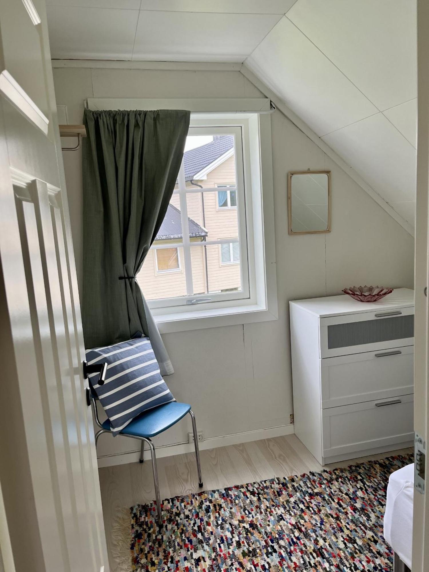 Koselig Nyrestaurert Hus Med Flott Utsikt! Villa ไรเนอ ภายนอก รูปภาพ